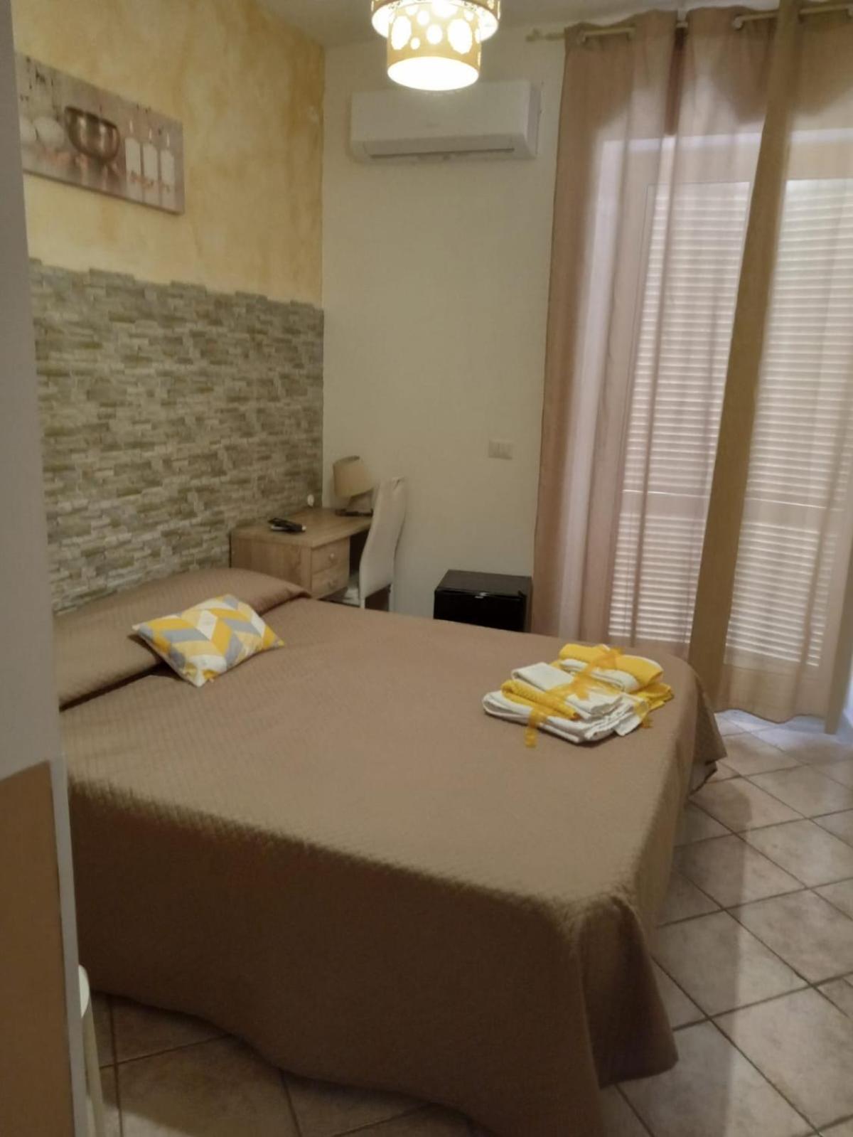 B&B Dimora Del Centro Scalea Buitenkant foto