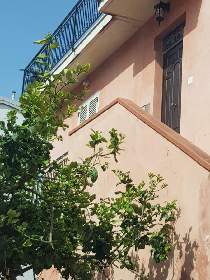 B&B Dimora Del Centro Scalea Buitenkant foto