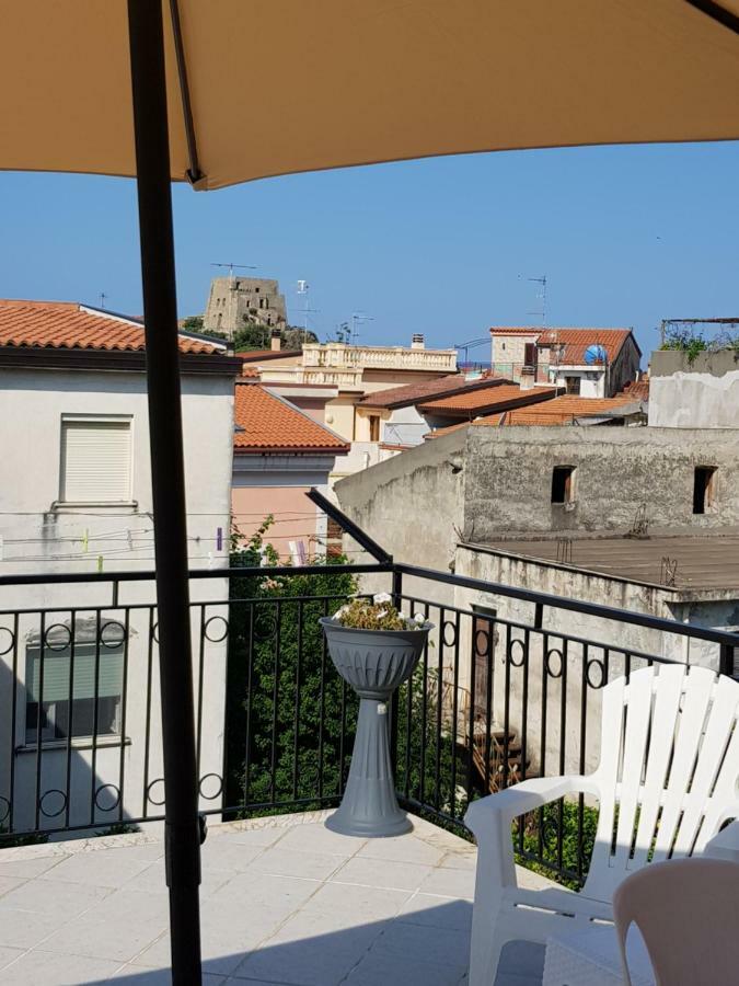 B&B Dimora Del Centro Scalea Buitenkant foto