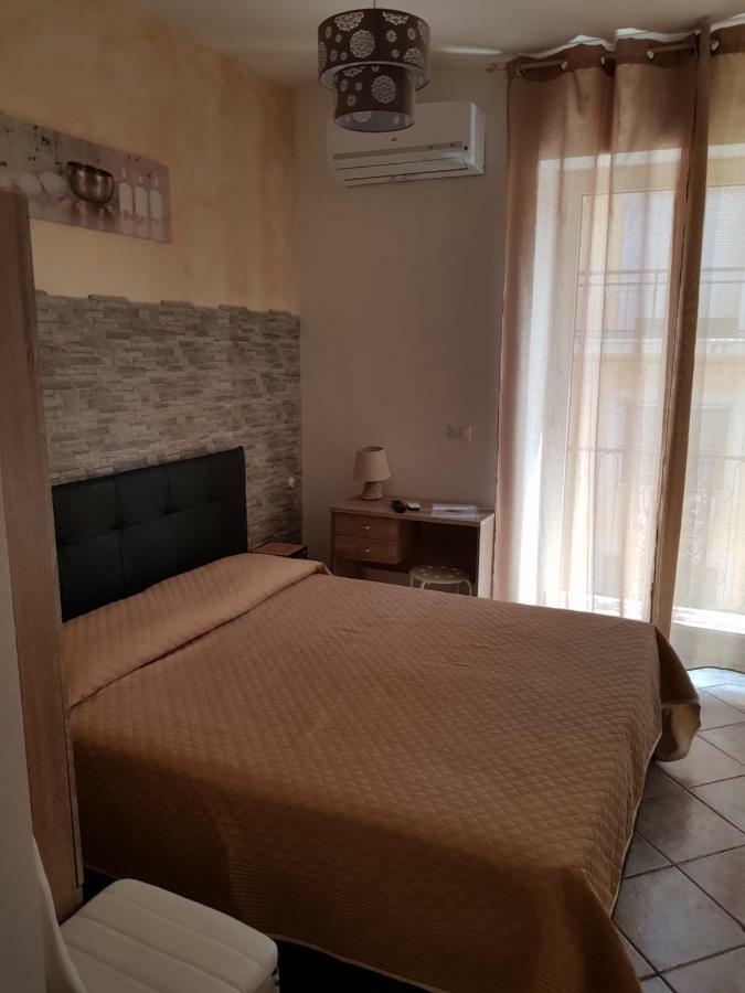 B&B Dimora Del Centro Scalea Buitenkant foto