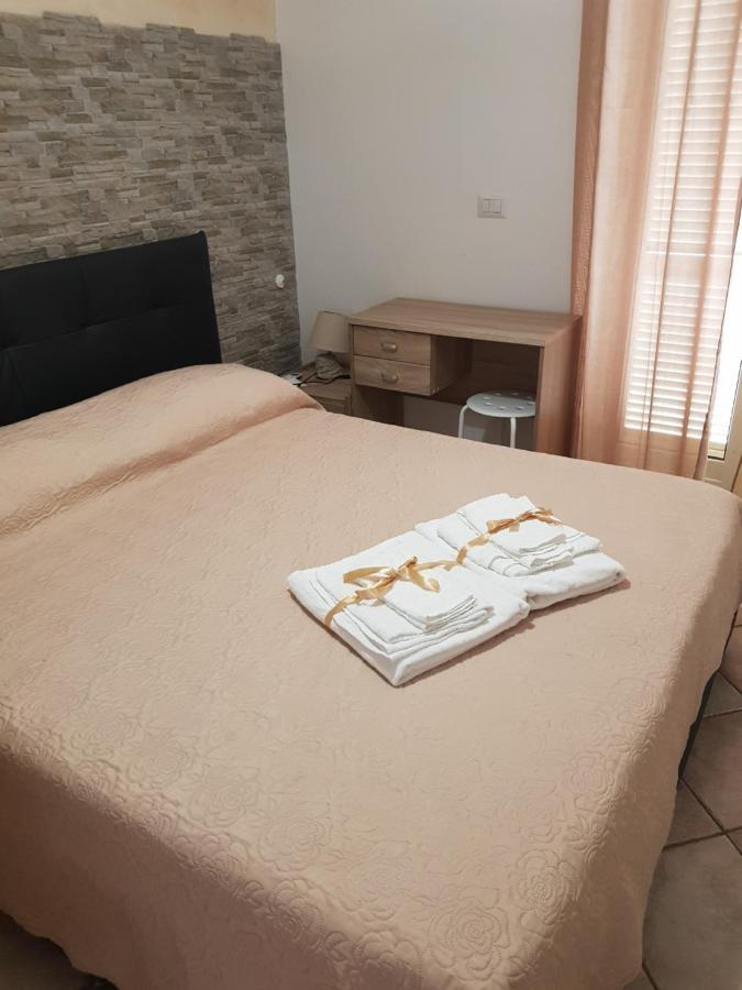 B&B Dimora Del Centro Scalea Buitenkant foto